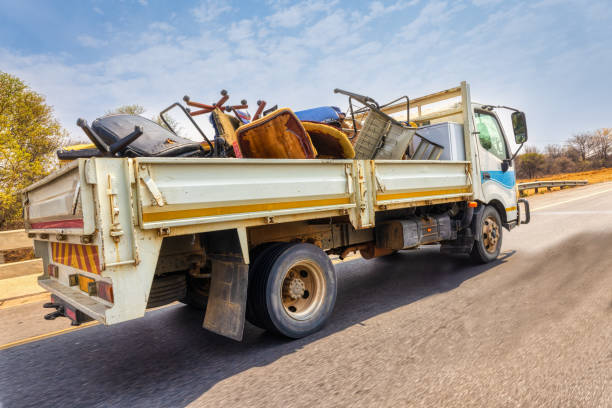 Best Garage Cleanout  in Tuscarawas, OH